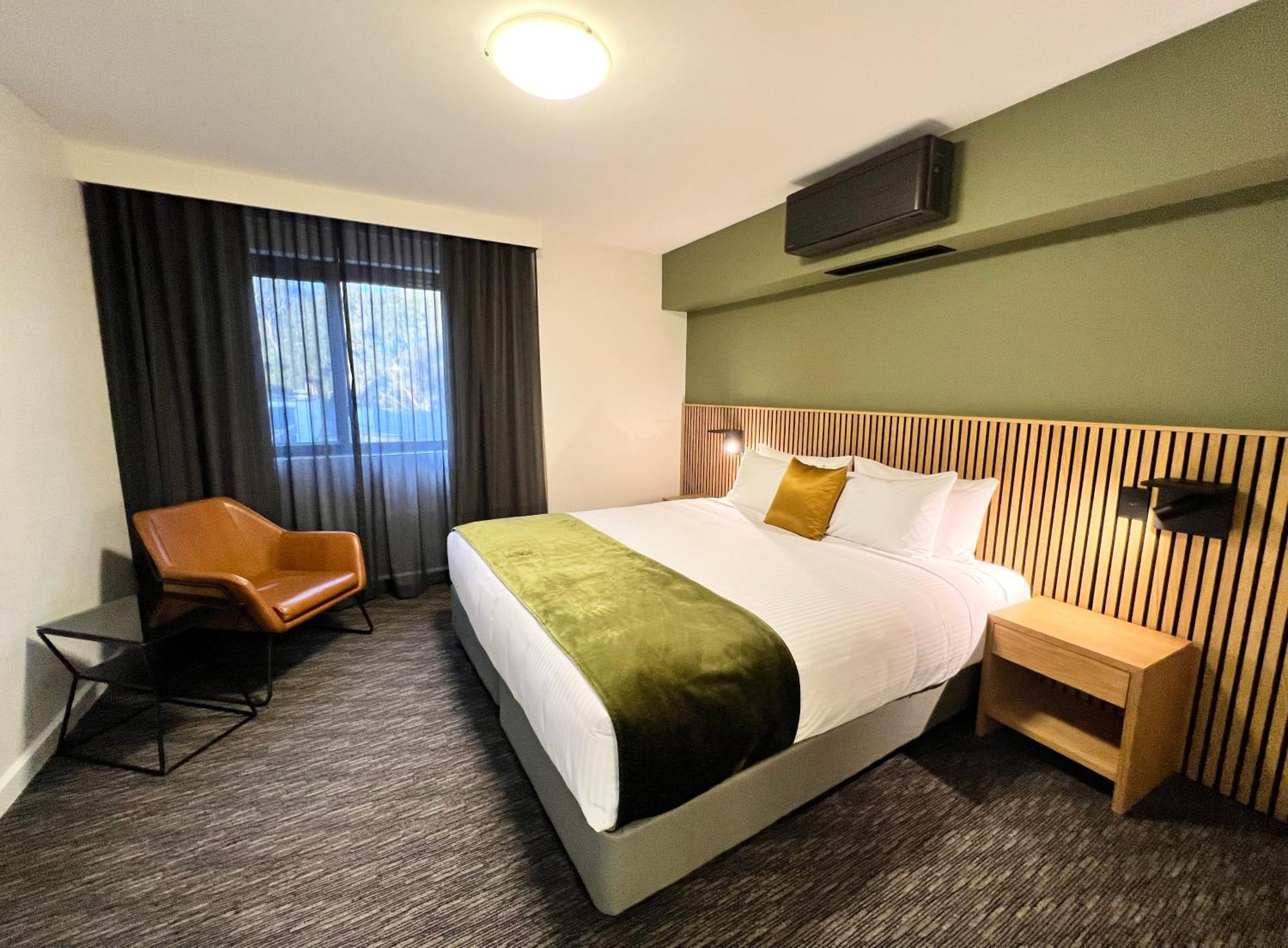 Mill Hotel Milperra Panania Eksteriør billede